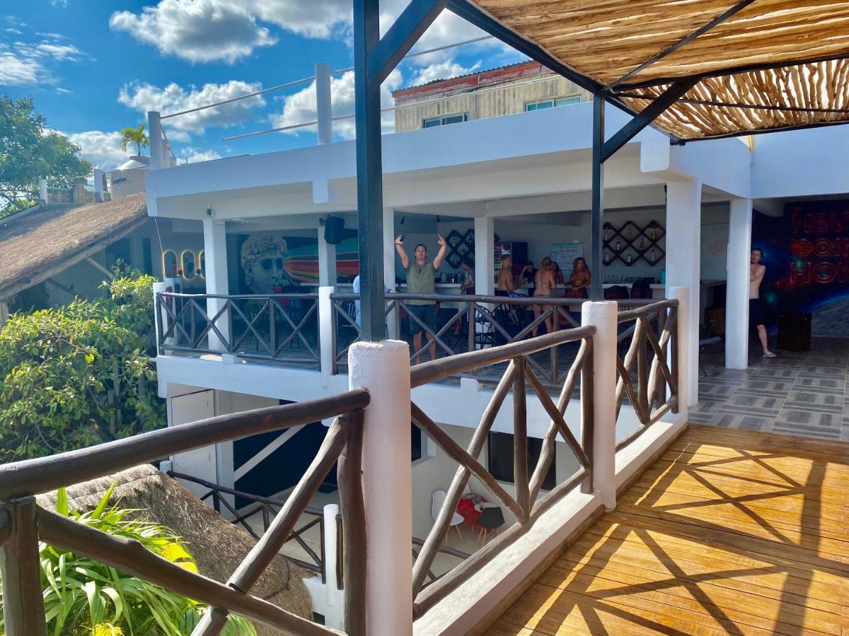 Why Not Rooftop Party Hostel Playa del Carmen Zewnętrze zdjęcie