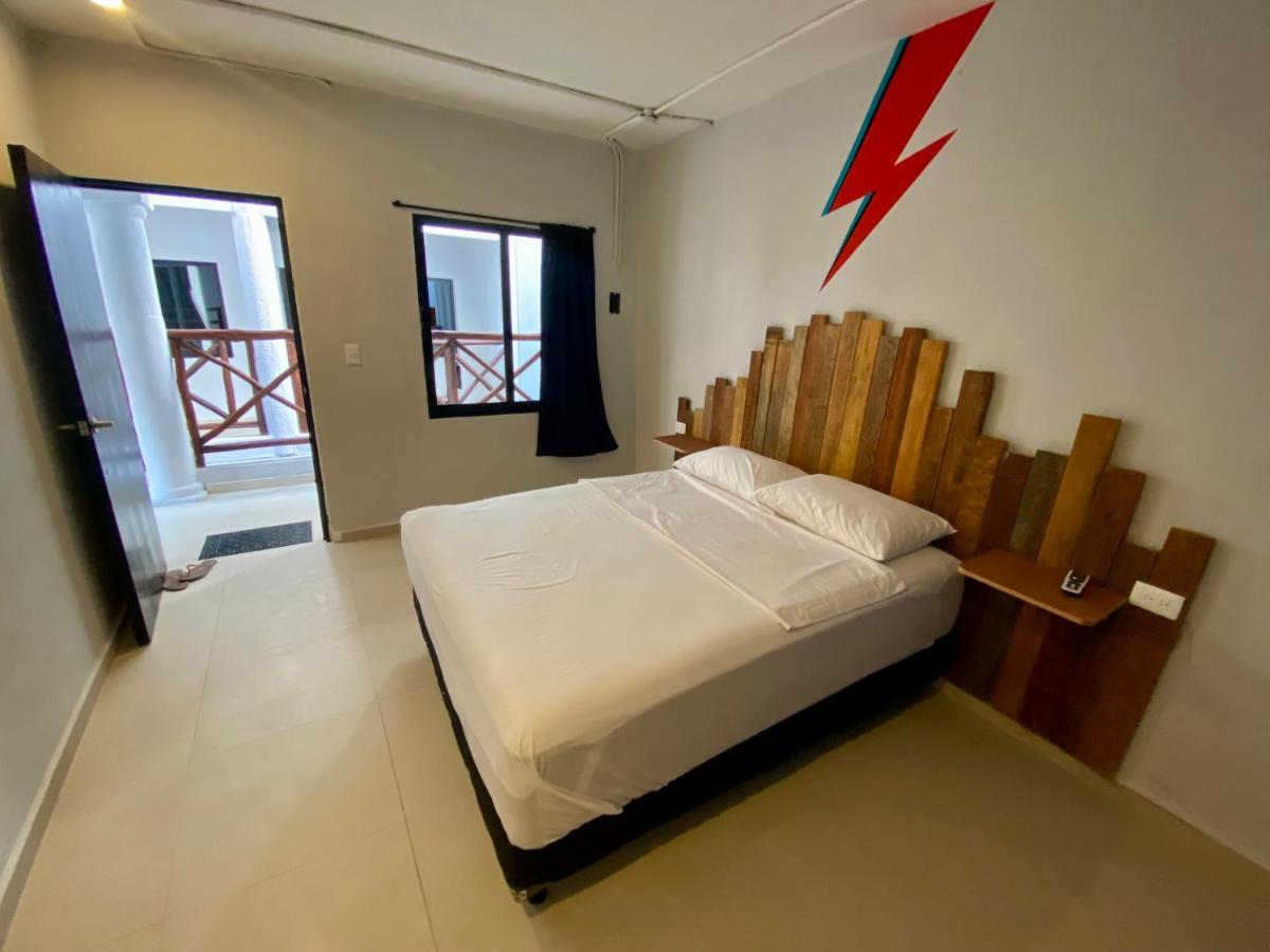 Why Not Rooftop Party Hostel Playa del Carmen Zewnętrze zdjęcie