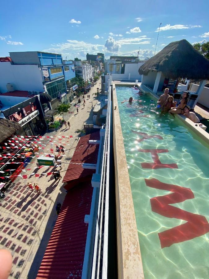 Why Not Rooftop Party Hostel Playa del Carmen Zewnętrze zdjęcie
